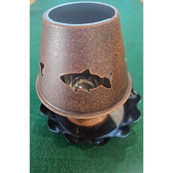 Rustic Fishing Decor - Picture 4 of 10